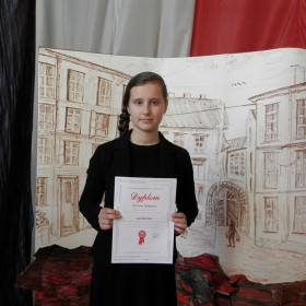 Laureatka konkursu matematyczno-przyrodniczego – Oliwia Adamiec kl. 6 c