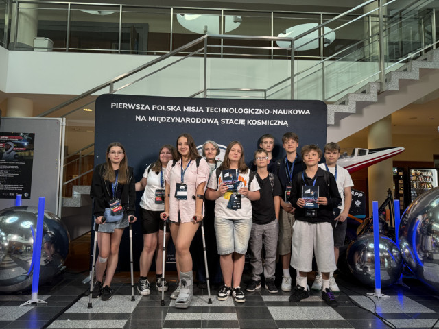 PROGRAM ARISS