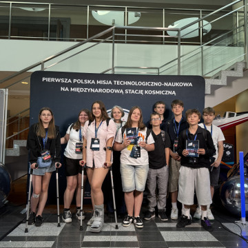 PROGRAM ARISS